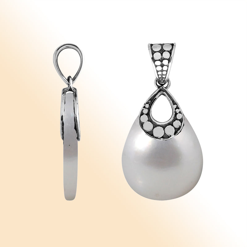 Sterling Silver Pendant With Teardrop Shape Mother Of Pearl And Dot Pattern Design