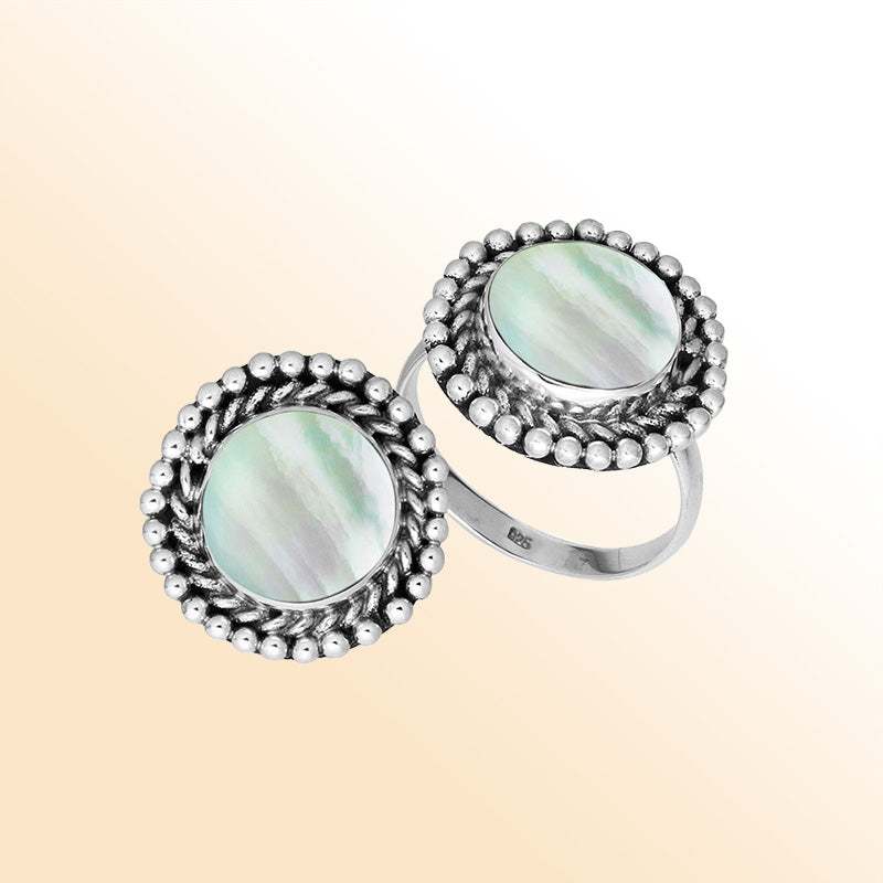 Handcrafted Sterling Silver round shape ring with Mother of Pearl Shell and Balinese rope beaded design