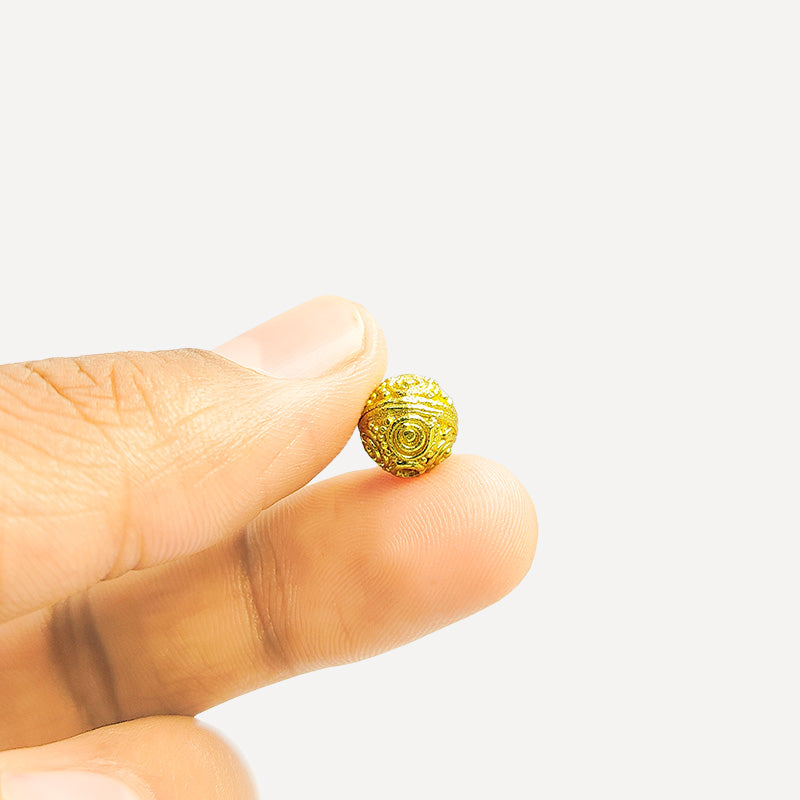 18K gold overlay filigree swirl bead handcrafted in India with copper base.
