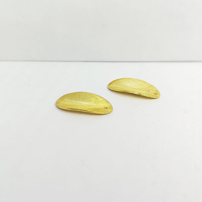 18K gold overlay handcrafted long oval shape brushed bead from India for retail jewelry crafting