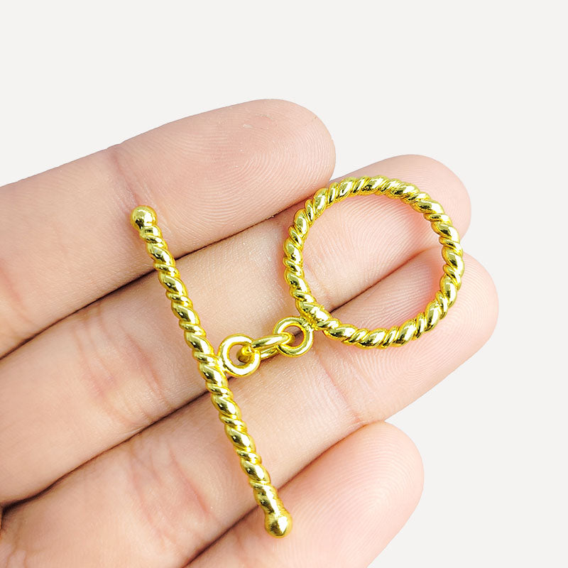 Handmade 18K gold overlay toggle clasp with polished twisted rope ring and bar, crafted in India for bracelets and necklaces