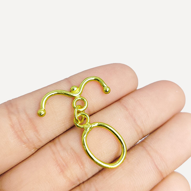 Elegant 18K Gold Overlay Oval Ring Toggle Clasp with curved bar and polished finish, handcrafted in India for retail jewelry use