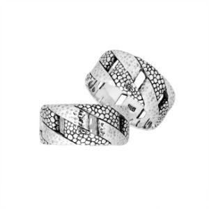 Sterling Silver beautiful designer ring handcrafted in Bali, Indonesia with diagonal dotted and smooth silver design
