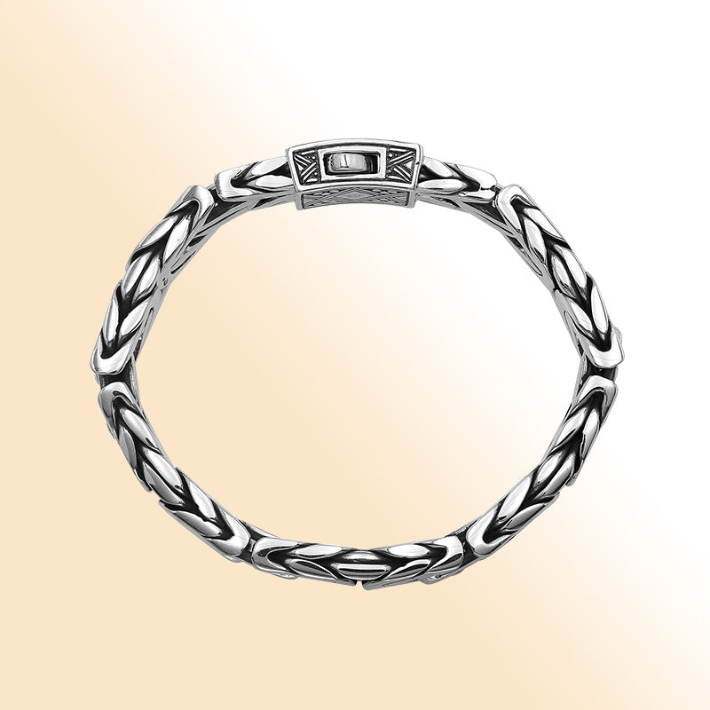 Balinese Interlocking Silver Bracelet With Push Lock For Men And Women