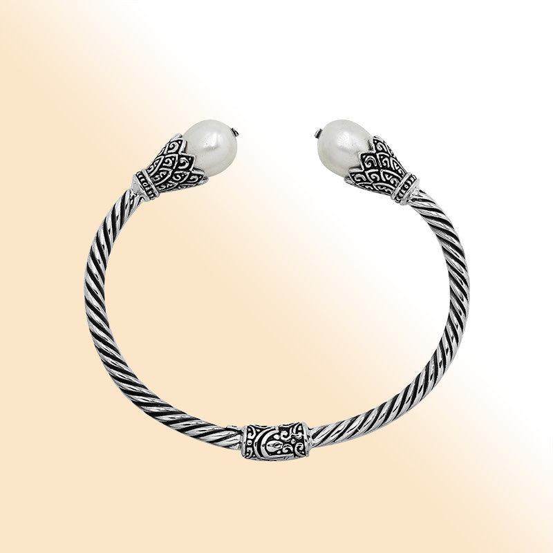 Balinese Twisted 925 Sterling Silver Bangle With Shell Pearl And Hinge Lock For Women