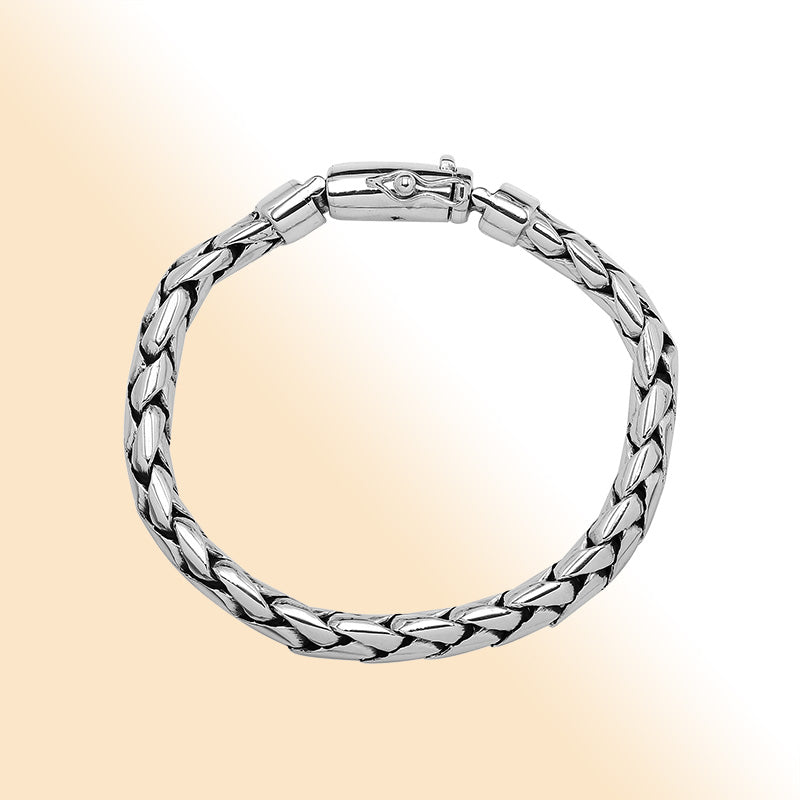 Sterling silver men’s woven chain bracelet with mirror finish and polished push lock.
