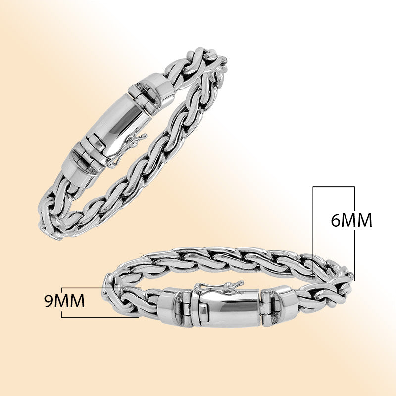 Sterling silver interlocked chain bracelet with polished finish and box clasp.