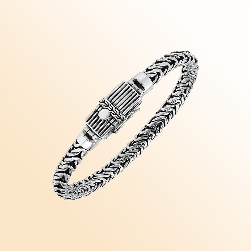 Sterling silver braided Bali weave heritage bracelet with ribbed clasp handcrafted in Bali, Indonesia.