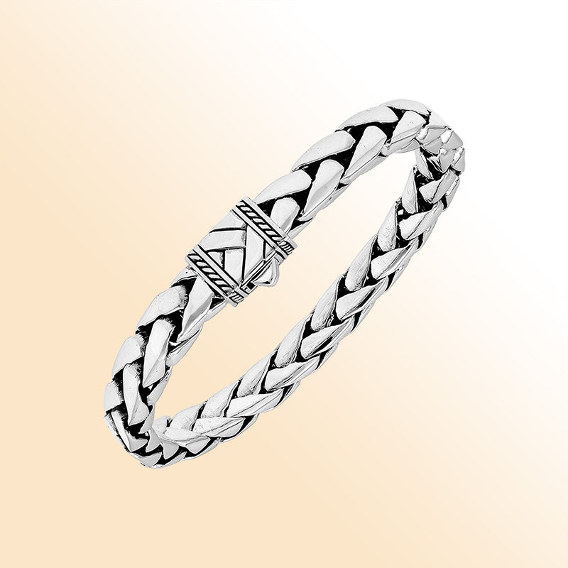 Sterling silver handwoven chain bracelet with carved clasp – unisex artisan Bali jewelry, stylish silver bracelet for men and women.