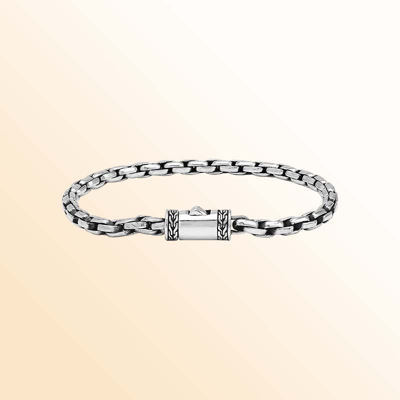 Handcrafted Sterling Silver Heritage Oval Link Bracelet With Polished Links, Oxidized Accents And Decorative Artisan Box Clasp