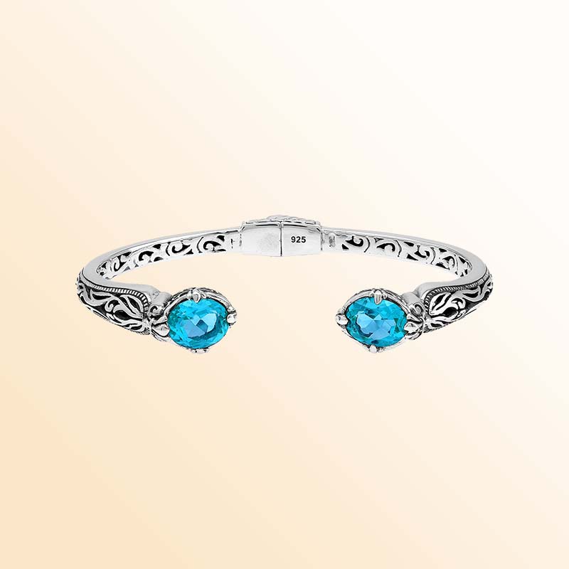 Vintage sterling silver Blue Topaz Quartz cuff bracelet with handcrafted Balinese detailing