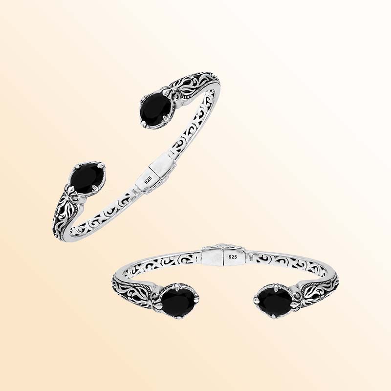Handcrafted sterling silver Black Onyx cuff bracelet with decorative Balinese details