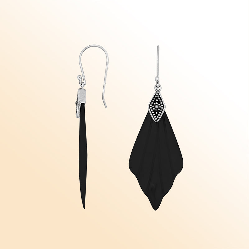 Black Shell Artistic Petal Fan Earrings