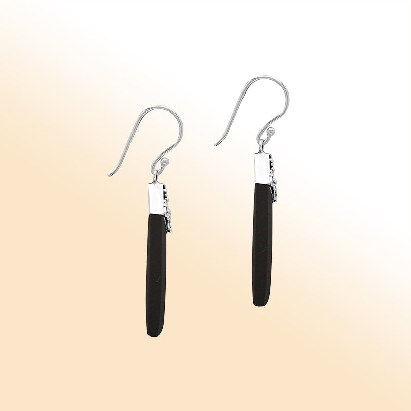 Sterling silver ornate Black Shell shell-shaped earrings