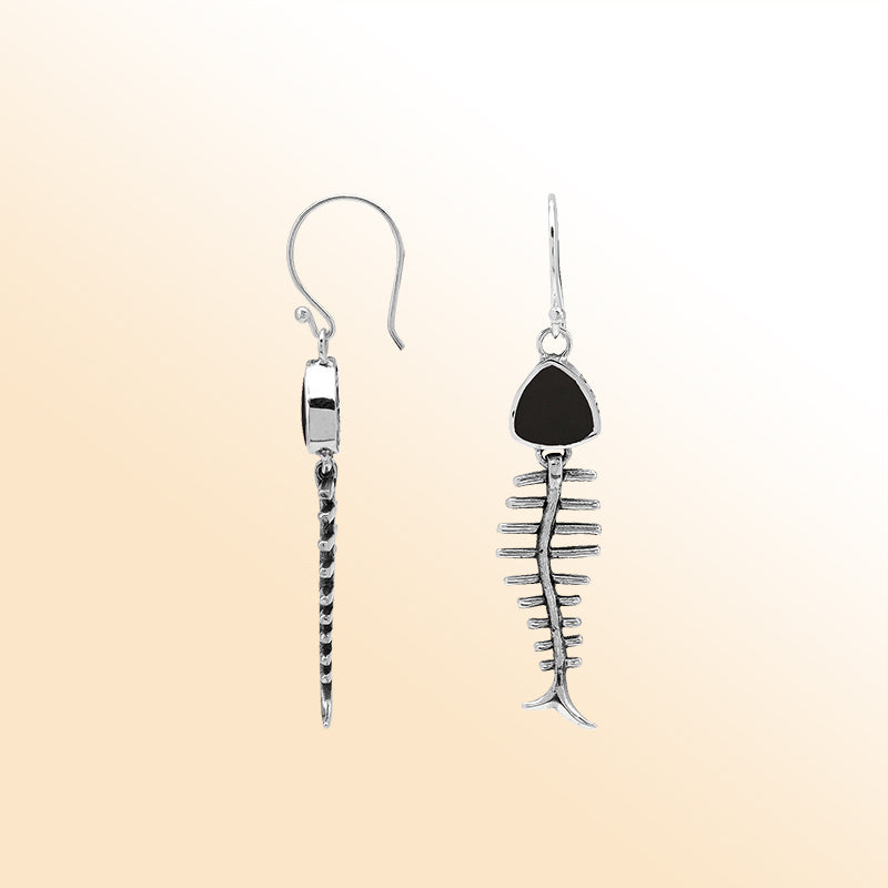 Elegant Black Shell silver earrings with fishbone design