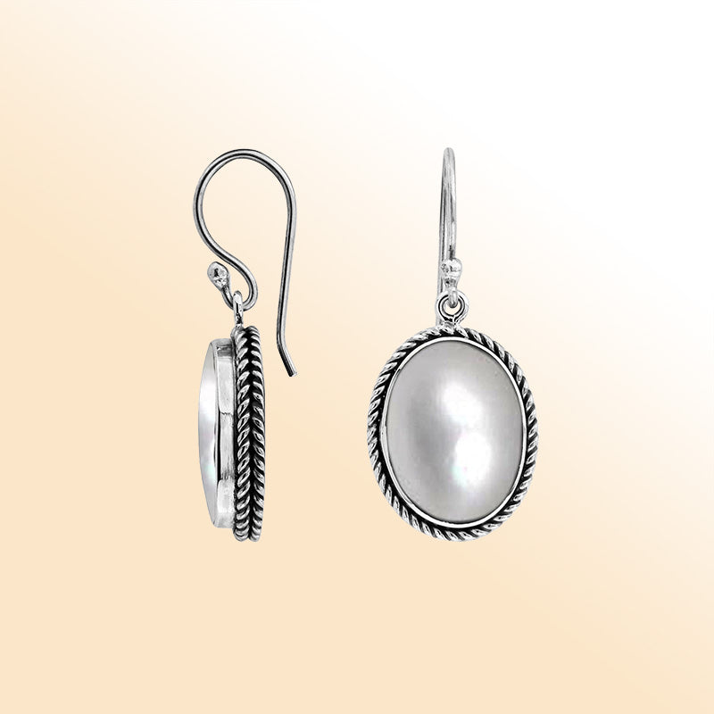 Elegant Sterling Silver Oval Earrings With Mother Of Pearl And Rope Frame