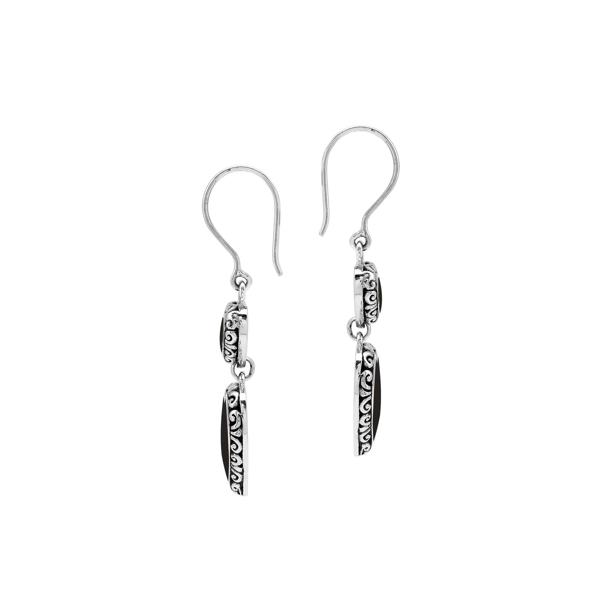 AE-7038-SHB Sterling Silver Heart Shape Earring With Black Shell