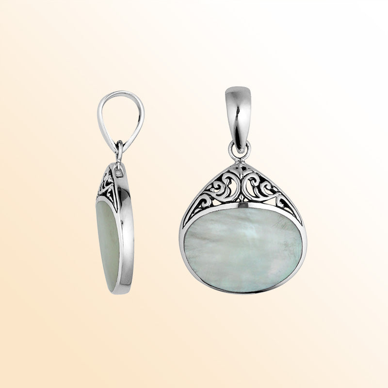 925 Sterling Silver Artistic Teardrop Pendant Featuring Mother Of Pearl