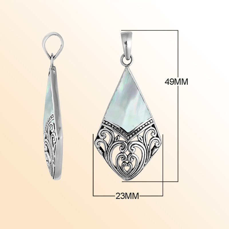 925 Sterling Silver Artistic Diamond Pendant Featuring Mother Of Pearl