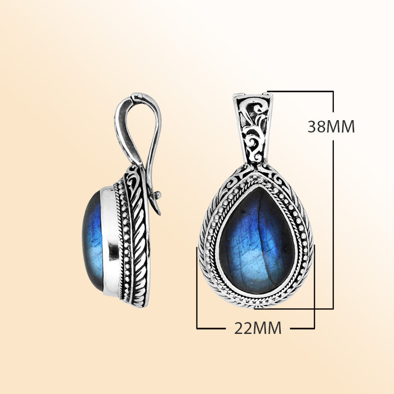 Sterling silver Labradorite pendant with Balinese handicraft design handcrafted in Bali