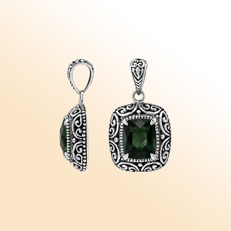 Vintage sterling silver Green Quartz pendant with handcrafted Balinese artisan detailing