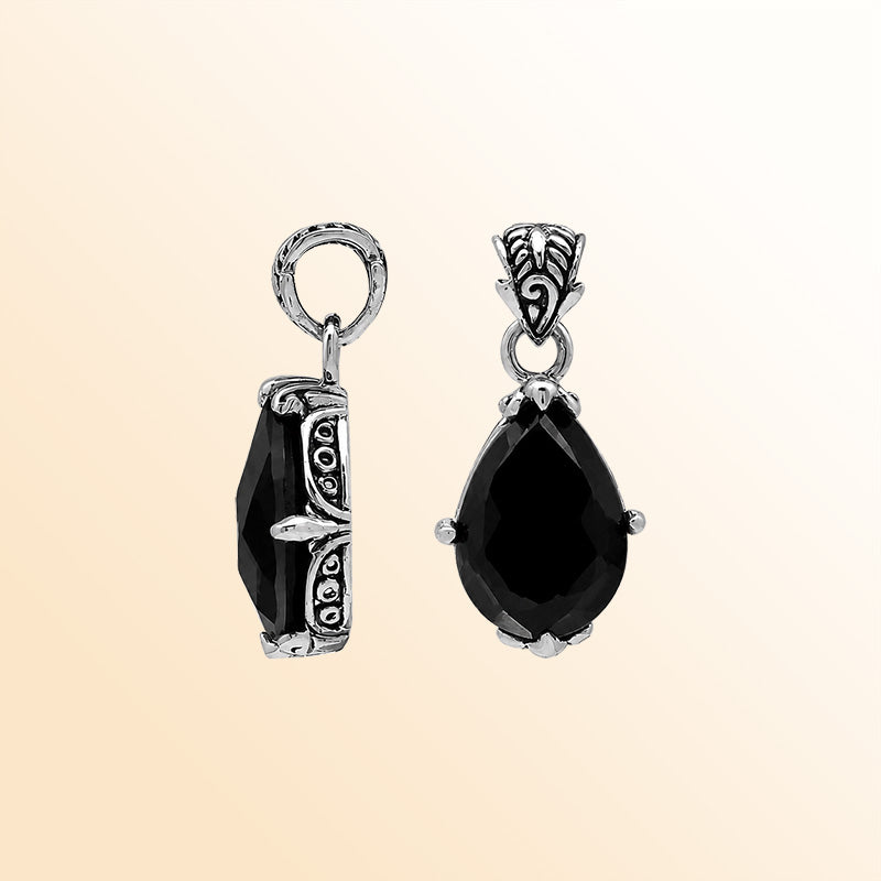 Vintage sterling silver Black Onyx pendant with handcrafted Balinese artisan detailing