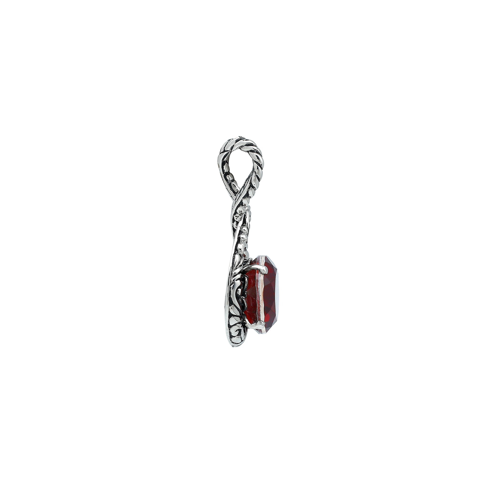 AP-8104-GA Sterling Silver Pendant With Garnet Q.