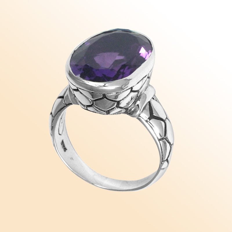 Sterling Silver beautiful ring with Amethyst Quartz handcrafted in Bali, Indonesia with scale-pattern bezel and polished finish