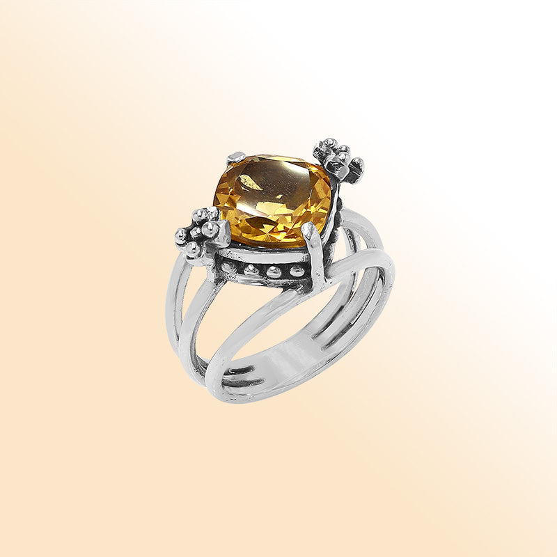 Handmade sterling silver Citrine Quartz ring with floral details and split shank, artisan Bali jewelry.