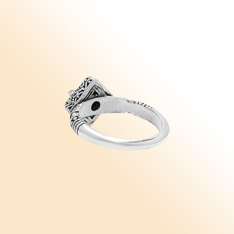 Elegant Sterling Silver Diamond Shape Citrine Quartz Ring With Balinese Design