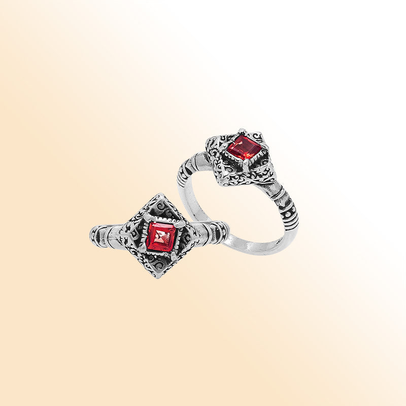 Elegant Sterling Silver Diamond Shape Garnet Quartz Ring With Balinese Design