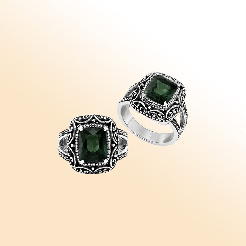 Vintage sterling silver Green Quartz cocktail ring with handcrafted Balinese artisan detailing