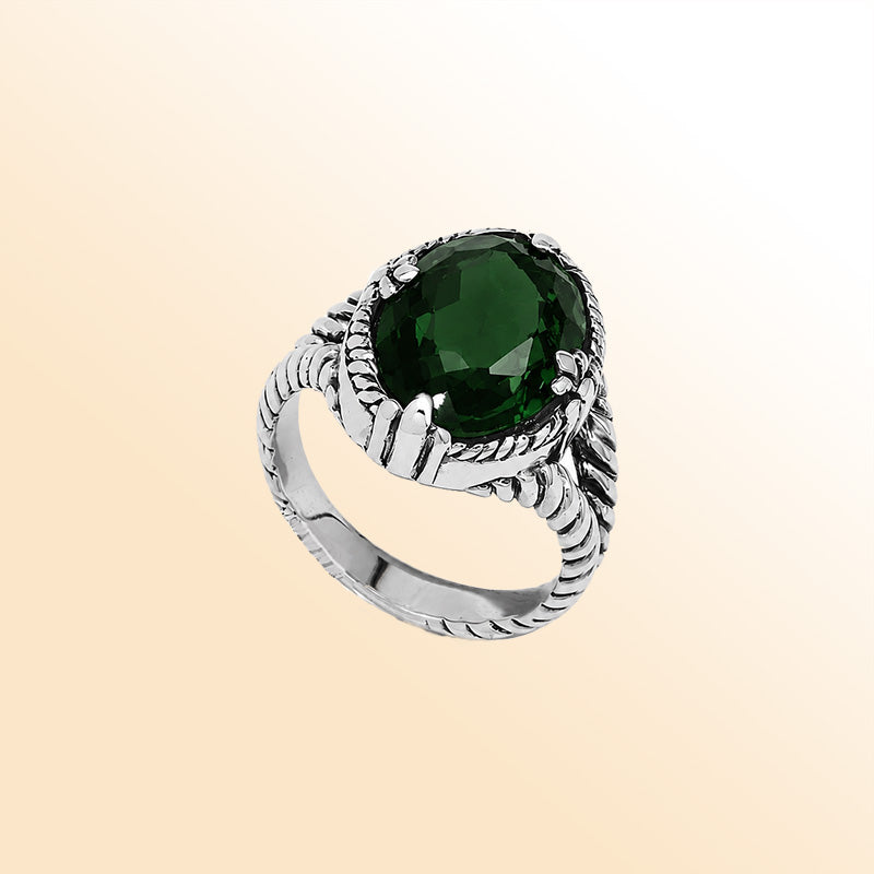 Vintage sterling silver Green Quartz oval-cut cocktail ring with handcrafted Balinese detailing