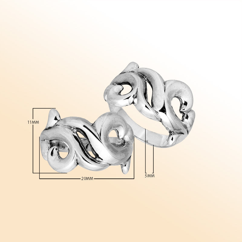 Sterling Silver beautiful designer ring handcrafted in Bali, Indonesia with polished swirl pattern finish