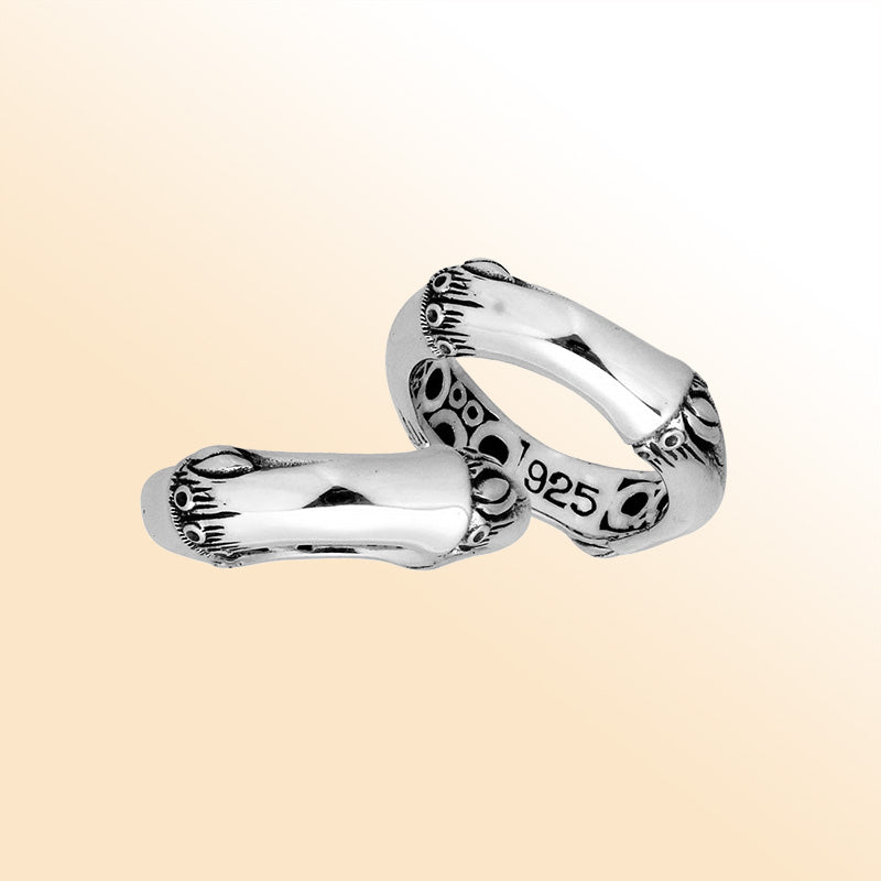 Sterling Silver fancy design ring handcrafted in Bali, Indonesia with curved polished and oxidized pattern