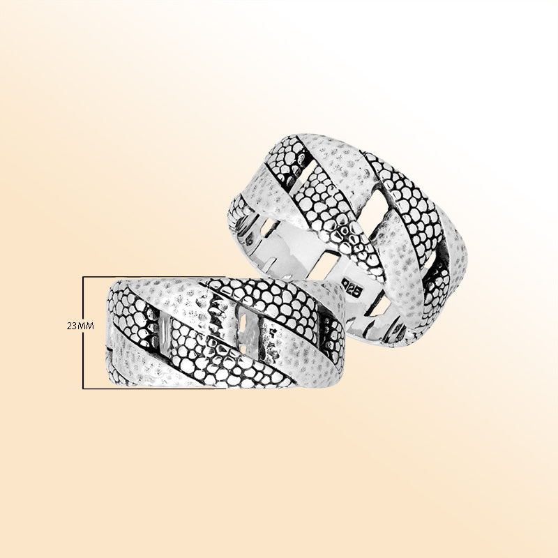 Sterling Silver beautiful designer ring handcrafted in Bali, Indonesia with diagonal dotted and smooth silver design