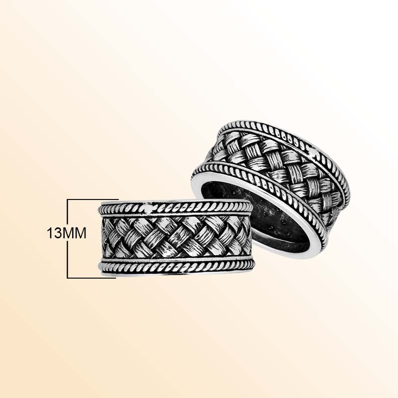 Sterling Silver pretty lovely designer ring handcrafted in Bali, Indonesia with basket weave pattern and rope edges