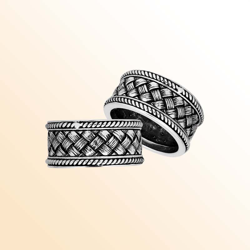 Sterling Silver pretty lovely designer ring handcrafted in Bali, Indonesia with basket weave pattern and rope edges