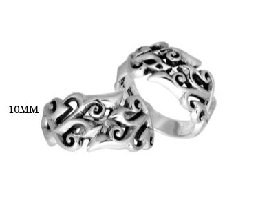 Sterling Silver beautiful designer fancy swirl ring handcrafted in Bali, Indonesia with oxidized scroll pattern