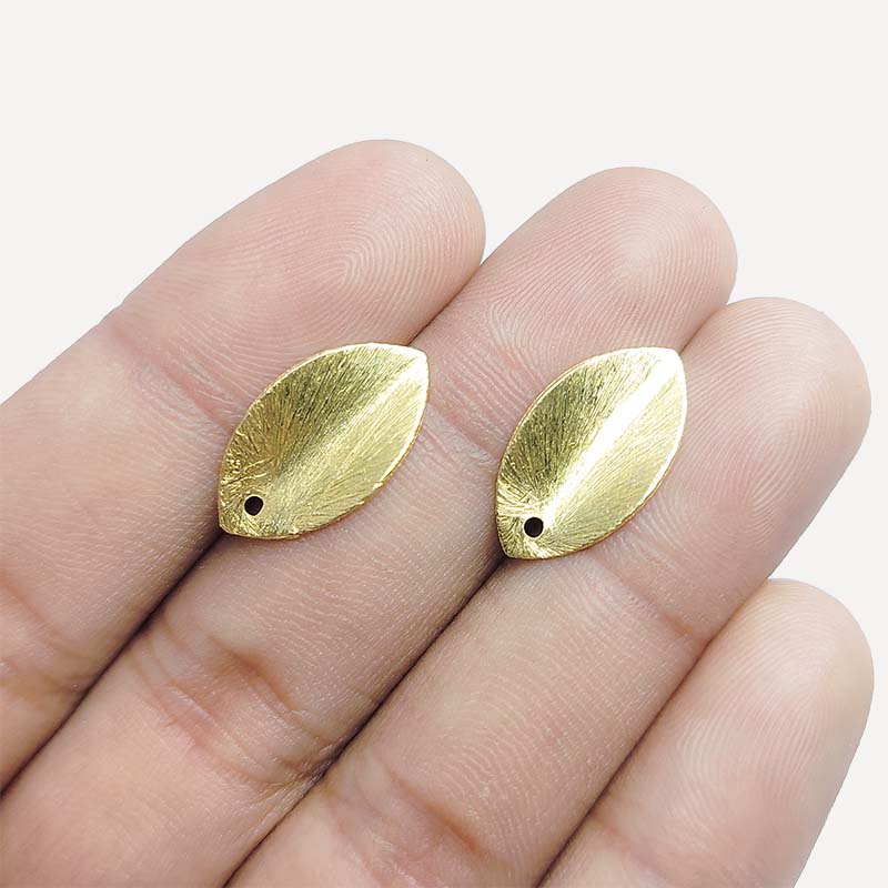 18K gold overlay handcrafted leaf shape chip bead made in India for retail jewelry crafting