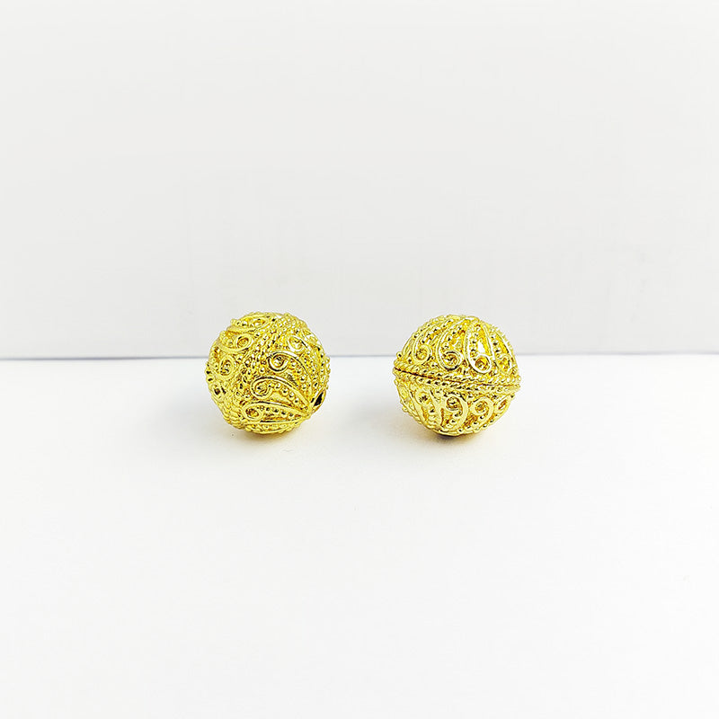 Handcrafted round swirl filigree bead with 18K Gold Overlay Over Copper made in India