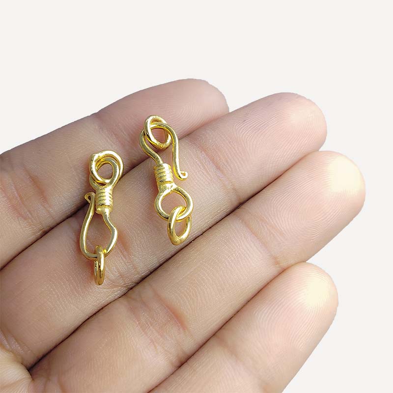 Elegant handcrafted S-hook jewelry clasp made with 18K Gold Overlay Over Copper, polished gold finish, handcrafted in India