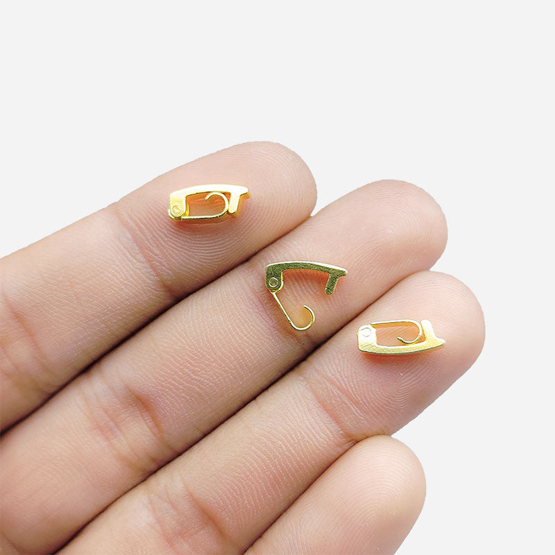 Handcrafted fold over clip clasp in 18K Gold Overlay Over Copper from India for secure necklace and bracelet fastening.