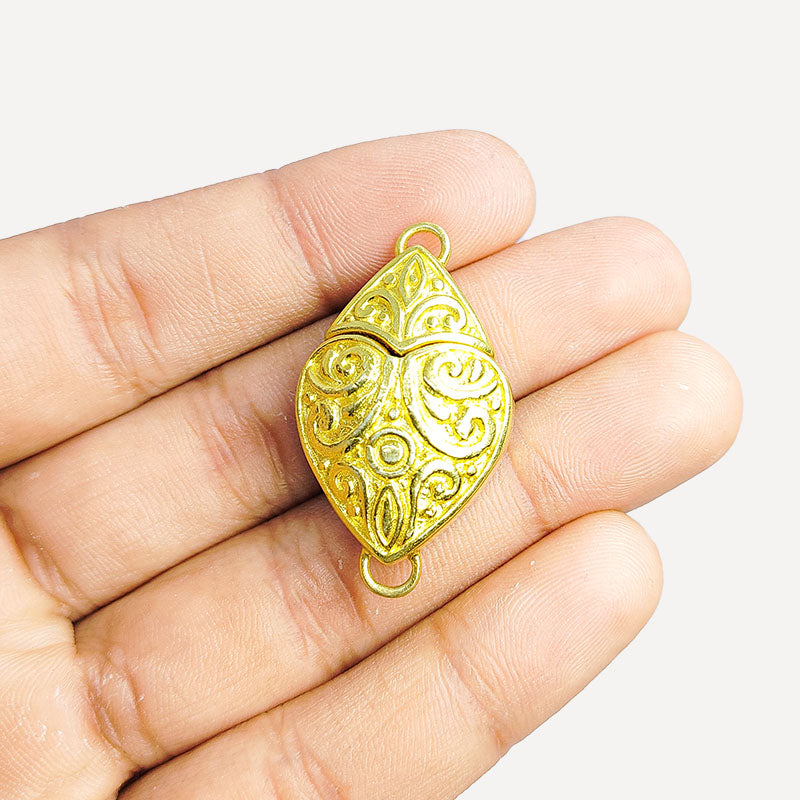 18K Gold Overlay Over Copper elegant heart magnetic clasp handcrafted in India for jewelry making