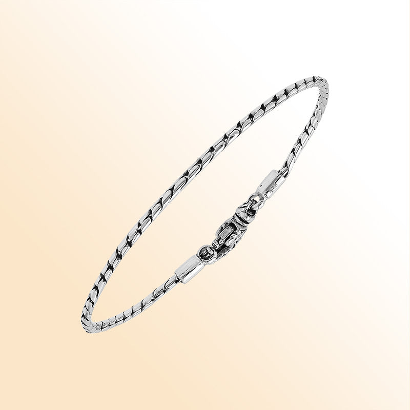 Handcrafted sterling silver Bali rope-link bracelet with polished finish and handmade hook clasp.