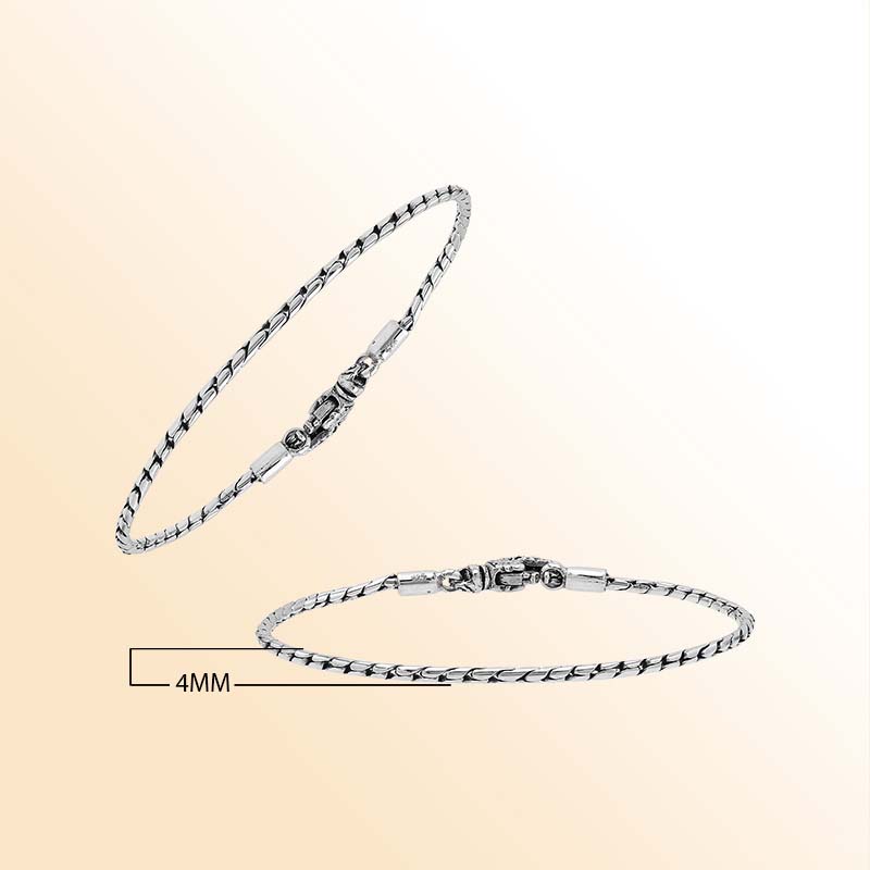 Handcrafted sterling silver Bali rope-link bracelet with polished finish and handmade hook clasp.