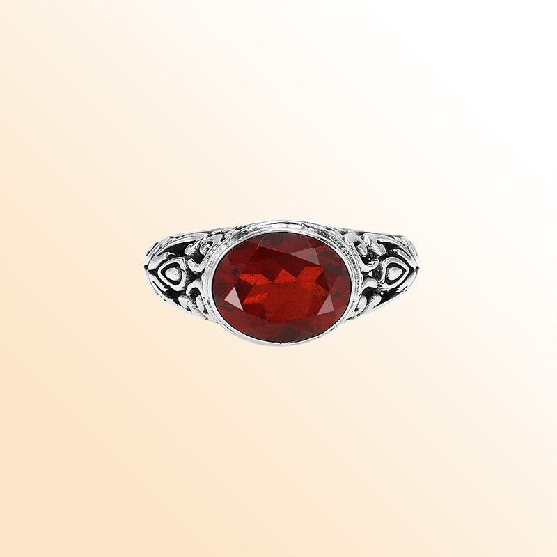 Sterling Silver beautiful ring with Garnet Quartz handcrafted in Bali, Indonesia with ornate silver detailing