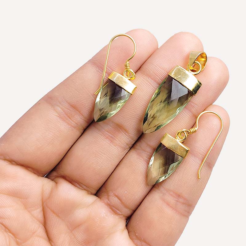 Green Amethyst Quartz spear-cut pendant and earrings with 18K gold overlay over copper and gold-polished caps.