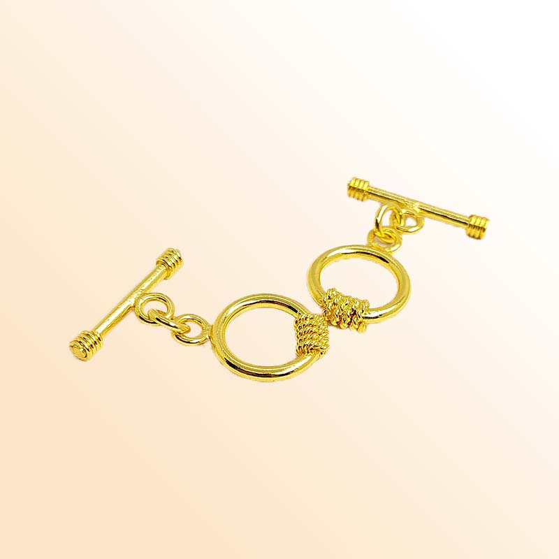 Handmade 18K gold overlay toggle clasp with polished round ring and rope wrap detail, crafted in India for bracelets and necklaces