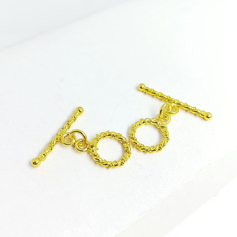Handmade 18K gold overlay toggle clasp with polished twisted rope ring and bar, crafted in India for bracelets and necklaces